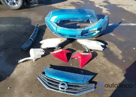 2016 Nissan Versa Note S Plus z USA, uszkodzony, nr VIN 3N1CE2CP3GL353920